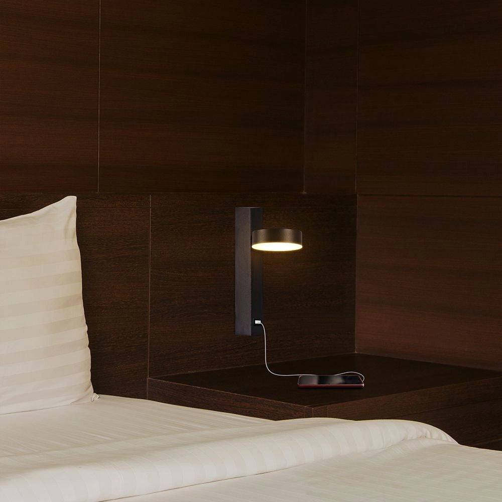 V-TAC Applique LED da Muro 8W dal Design Rotondo con porta USB e Angolo del Fascio Luminoso Regolabile 180° in Metallo Colore Nero 3000K