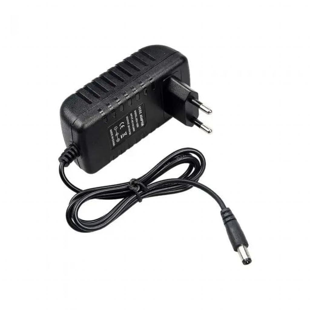 V-TAC Alimentatore in Plastica 30W 12V 2.5A Plug&Play con Jack 2.1 Colore Nero Cavo da 1.2m IP44