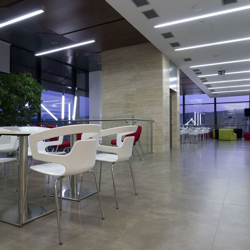 V-TAC Tubo LED T8 G13 18W in Vetro 120cm Incluso Starter Non Ruotabile 25 PZ 4000K - Prezzo per singolo pz