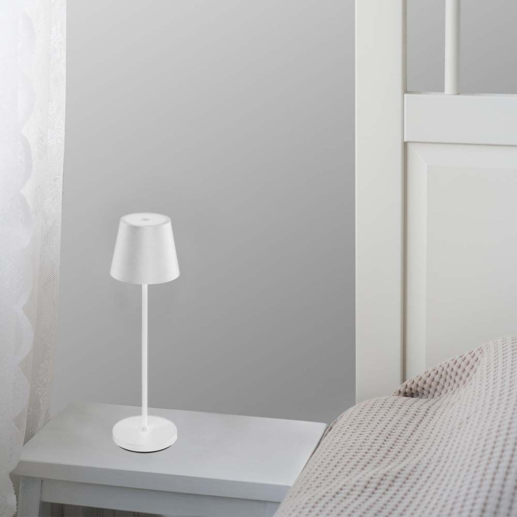 V-TAC Lampada LED da Tavolo 2W Colore Bianco in Alluminio con caricatore Wireless e Touch Dimmerabile 3000K IP54