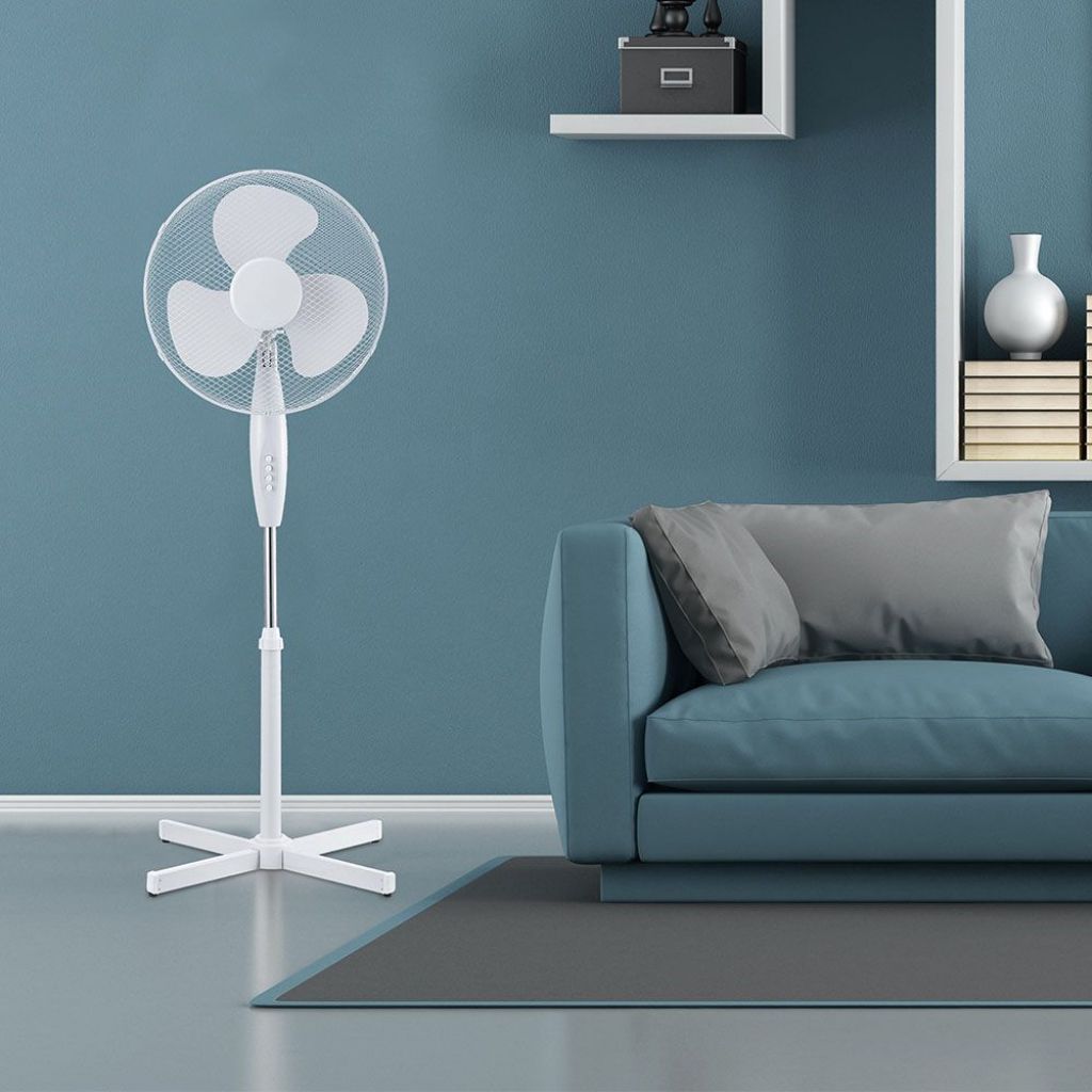 V-TAC Ventilatore con Base a Croce 40W Altezza Regolabile (Max 120cm) 3 Pale a 3 Velocità Rotante Colore Bianco