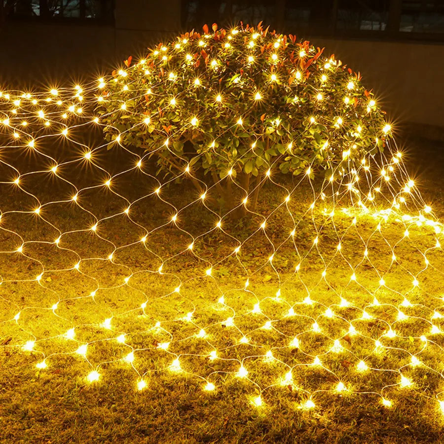 3 x2/3 x3m Christmas Garland String Lights Outdoor Net Mesh Light Christmas Net Light 8 modalità per Wedding Garden Lawn boccole Decor