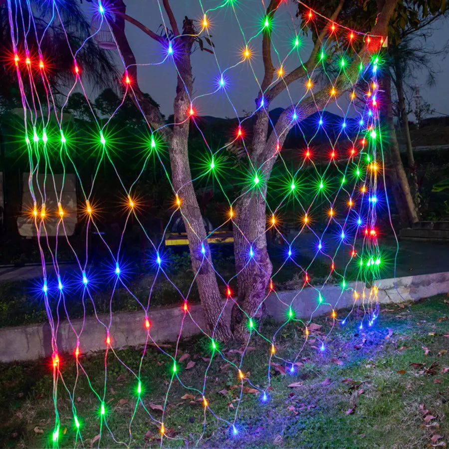 3 x2/3 x3m Christmas Garland String Lights Outdoor Net Mesh Light Christmas Net Light 8 modalità per Wedding Garden Lawn boccole Decor