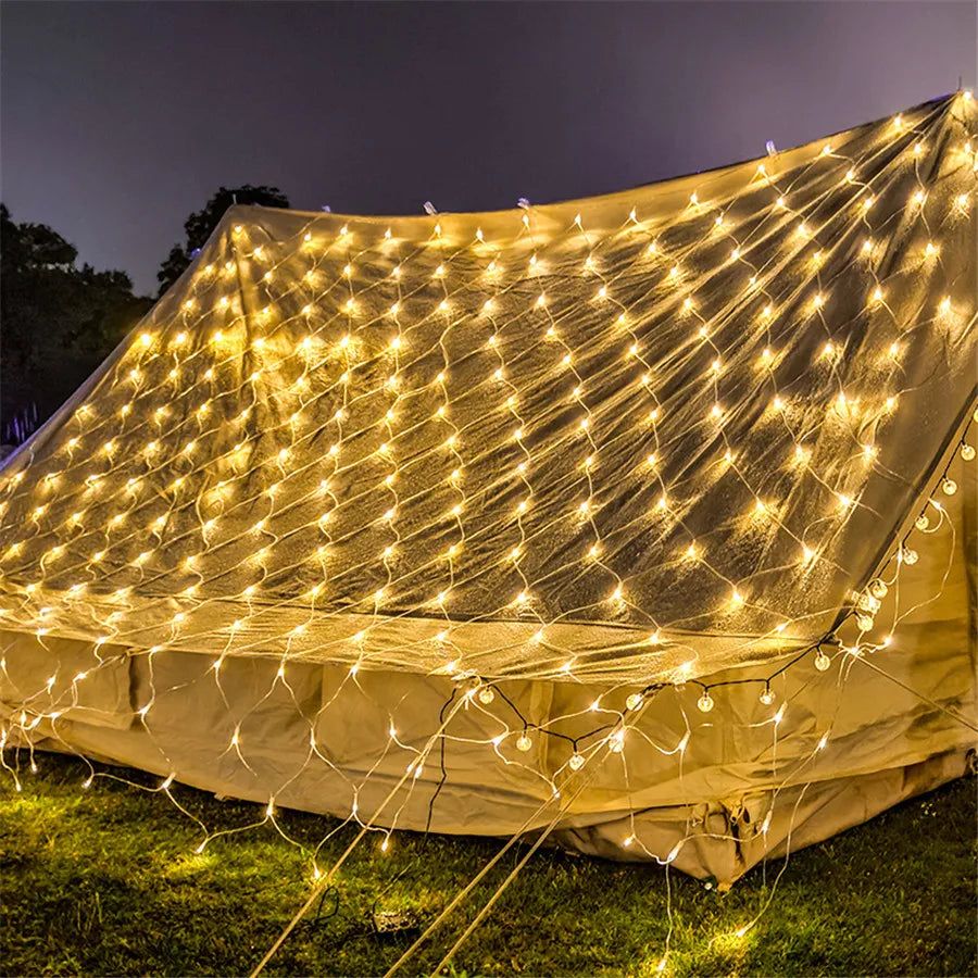 3 x2/3 x3m Christmas Garland String Lights Outdoor Net Mesh Light Christmas Net Light 8 modalità per Wedding Garden Lawn boccole Decor