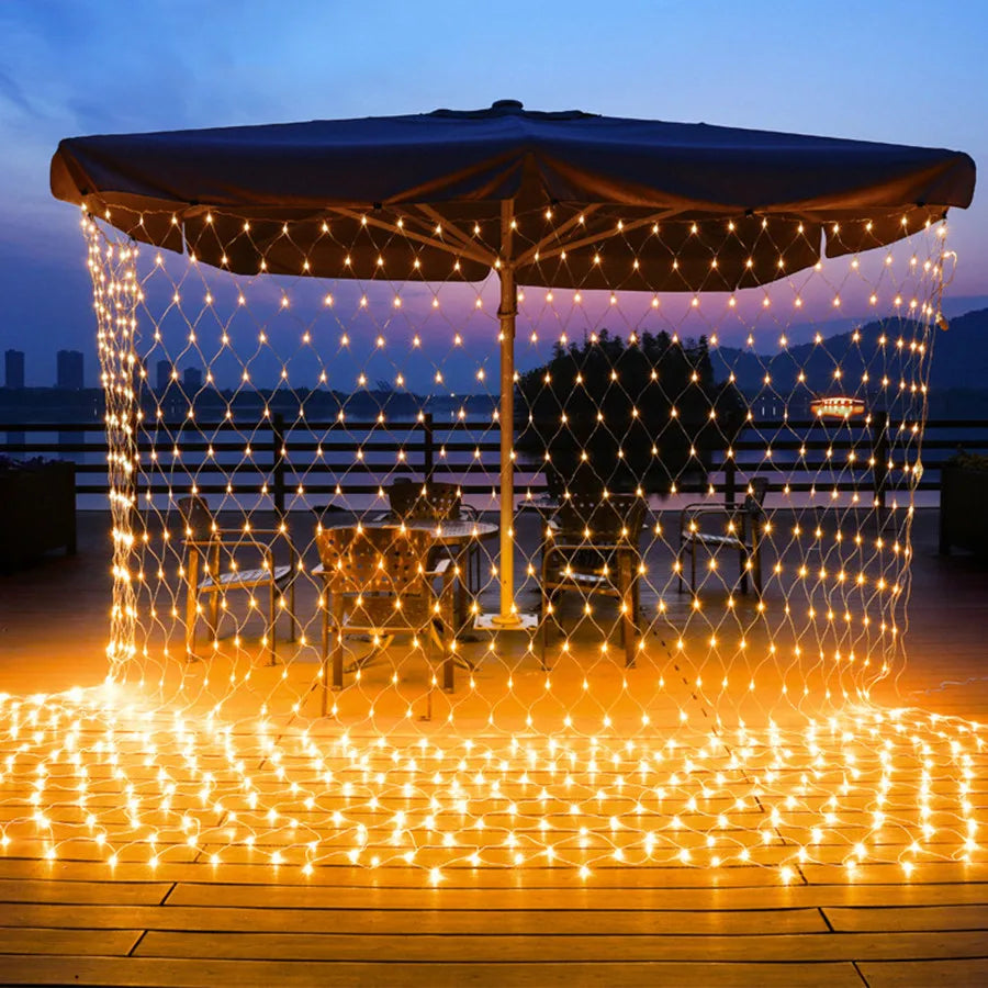 3 x2/3 x3m Christmas Garland String Lights Outdoor Net Mesh Light Christmas Net Light 8 modalità per Wedding Garden Lawn boccole Decor