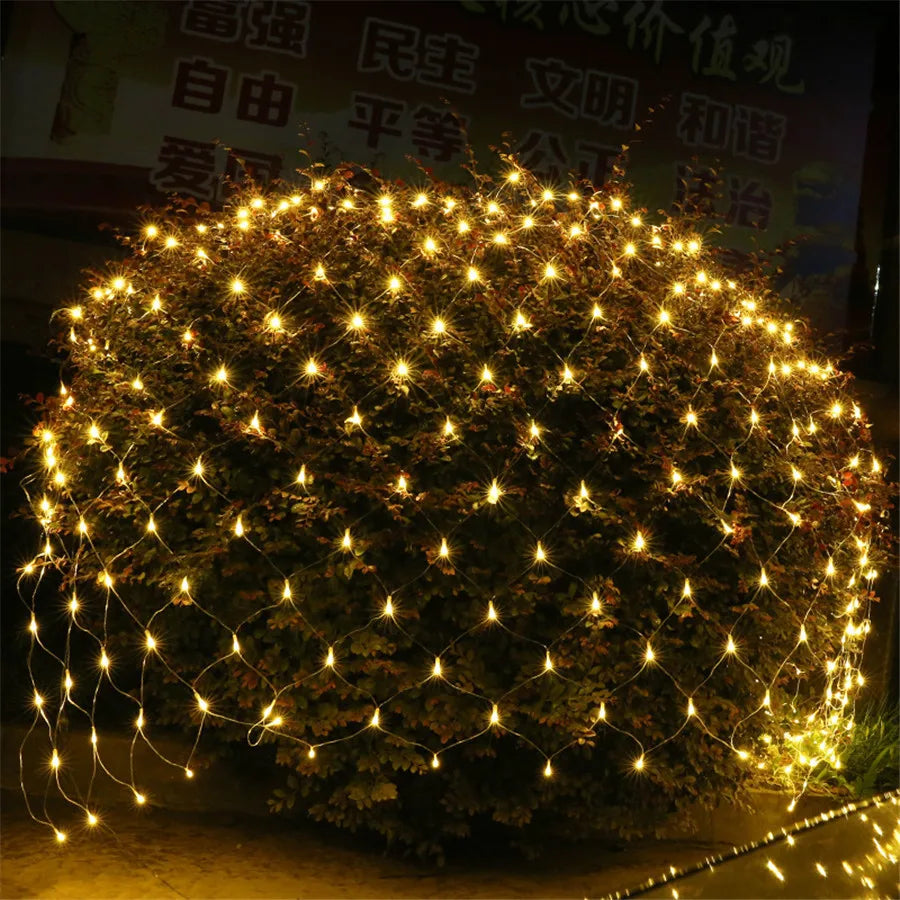 3 x2/3 x3m Christmas Garland String Lights Outdoor Net Mesh Light Christmas Net Light 8 modalità per Wedding Garden Lawn boccole Decor