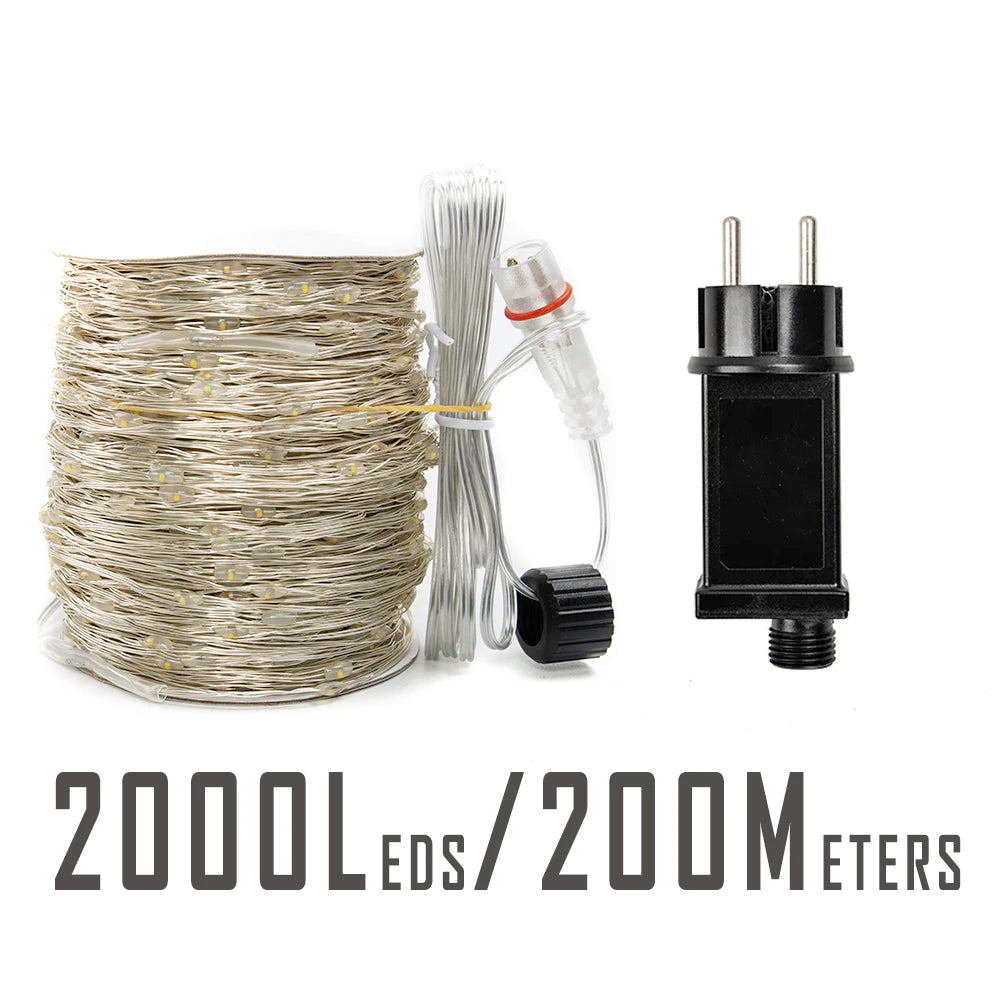 Filo luminoso da 10 mt con 100 LED fino a 200mt con 2000 LED, string Lights Plug-In impermeabile per festa di natale e giochi di luci all'aperto