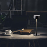 V-TAC Lampada LED da Tavolo 2W Colore Nero in Alluminio ricaricabile con USB C Touch Dimmerabile 3000K